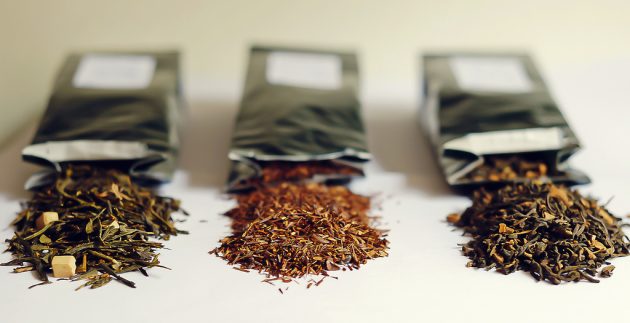 полезные продукты: зелёный или травяной чай