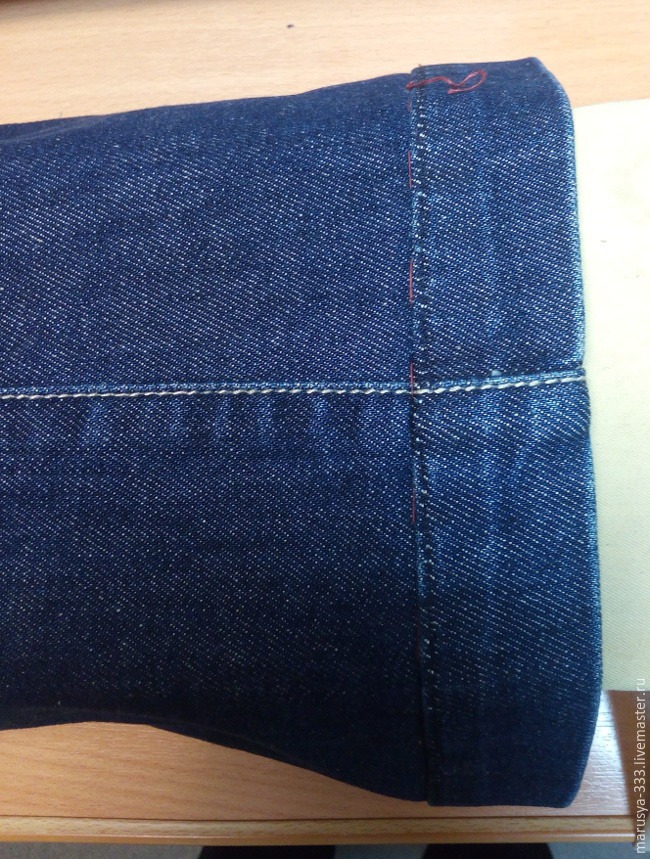 Как укоротить расклешенные джинсы с сохранением низа, фото № 17