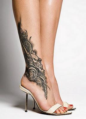 красивые маленькие татуировки для девушек на ноге
