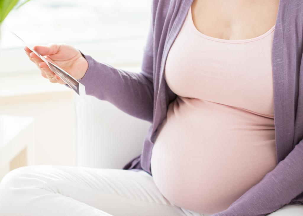 щелчки в животе при беременности 36 недель