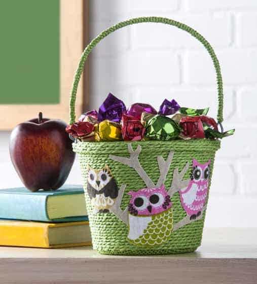 Teacher appreciation gift ideas - apple mason jar