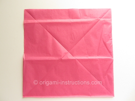 origami-tissue-lotus-step-1