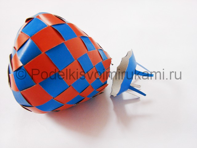 Как сделать воздушный шар из бумаги. Фото №26.