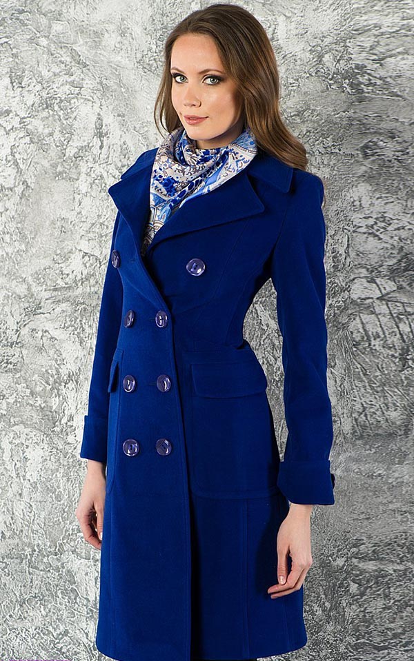 двубортное синее пальто