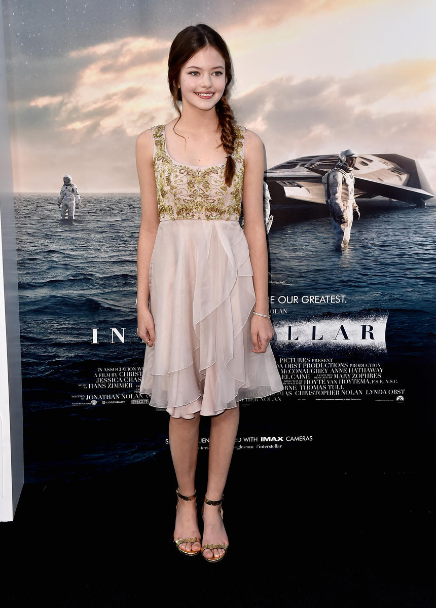 HOLLYWOOD, CA - OCTOBER 26: Actress Mackenzie Foy attends the premiere of Paramount Pictures