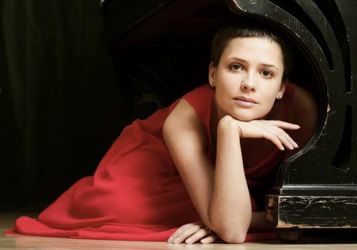10 самых красивых актрис россии